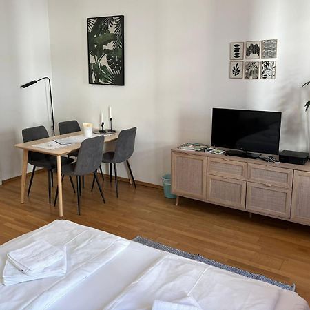 Casa Nostra - Helle Wohnung - direkt am Augarten Wien Exterior foto